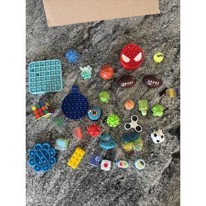 Lot‎ of 32 Fidgets Pop Its Stress Relief Squishies Fidget Spinners Sensory Toys